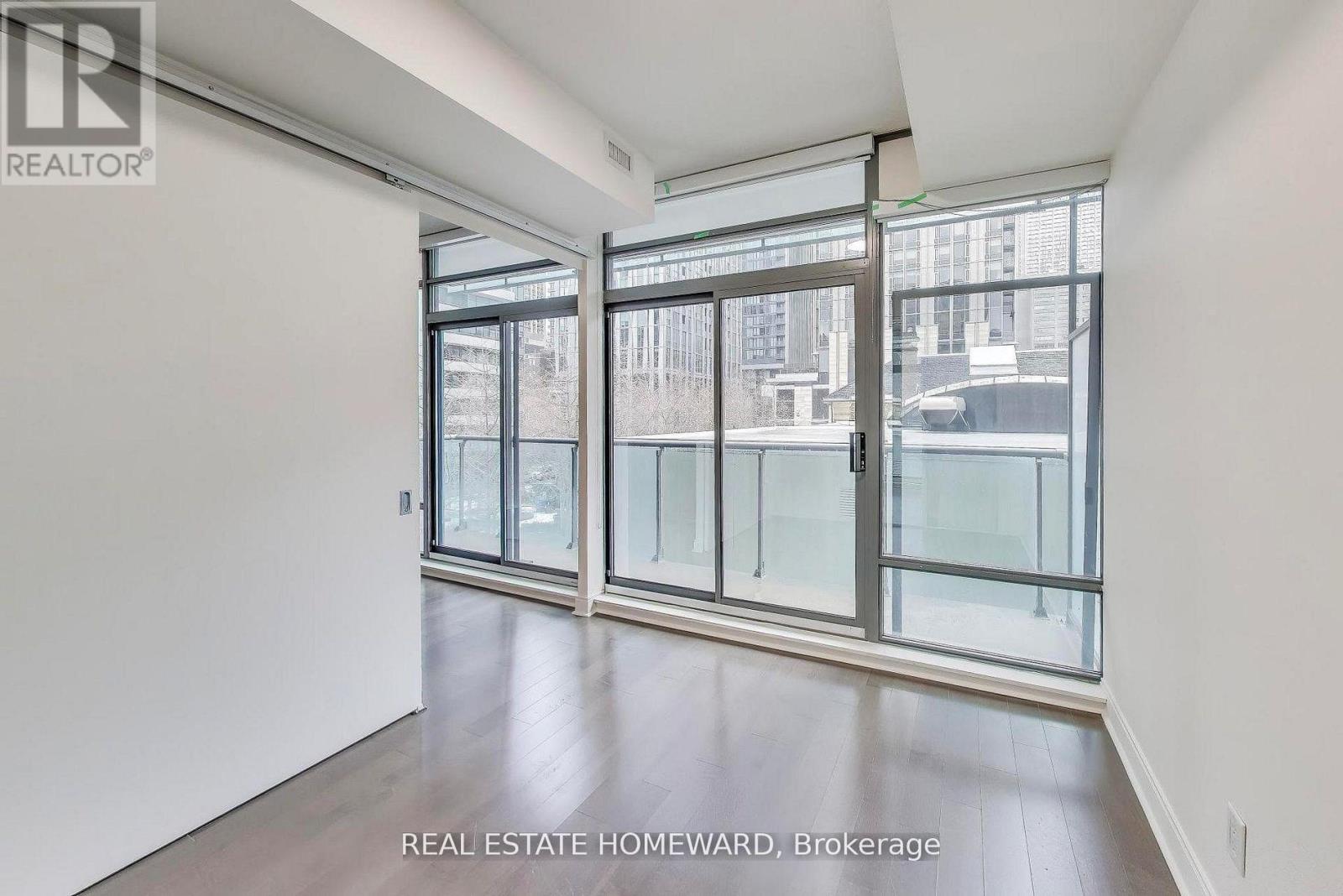 305 - 21 Scollard Street, Toronto, Ontario  M5R 1G1 - Photo 7 - C12921474