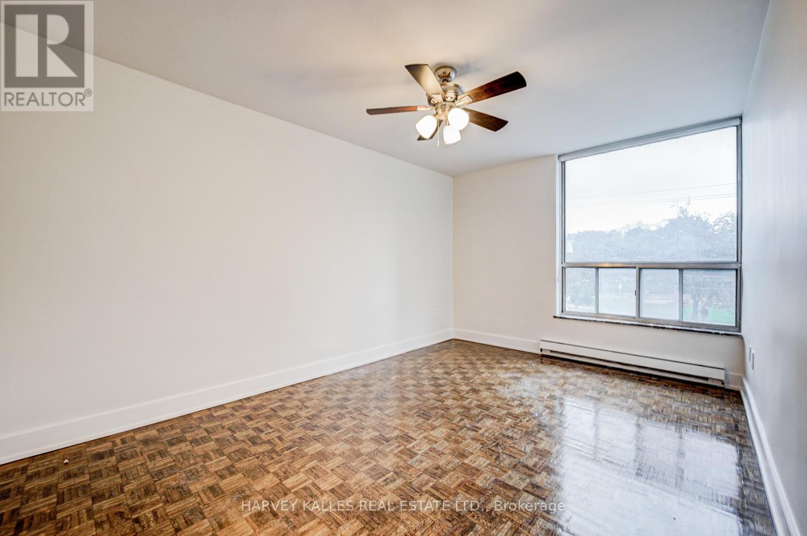 701 - 133 Erskine Avenue, Toronto, Ontario  M4P 1Y8 - Photo 10 - C12921482