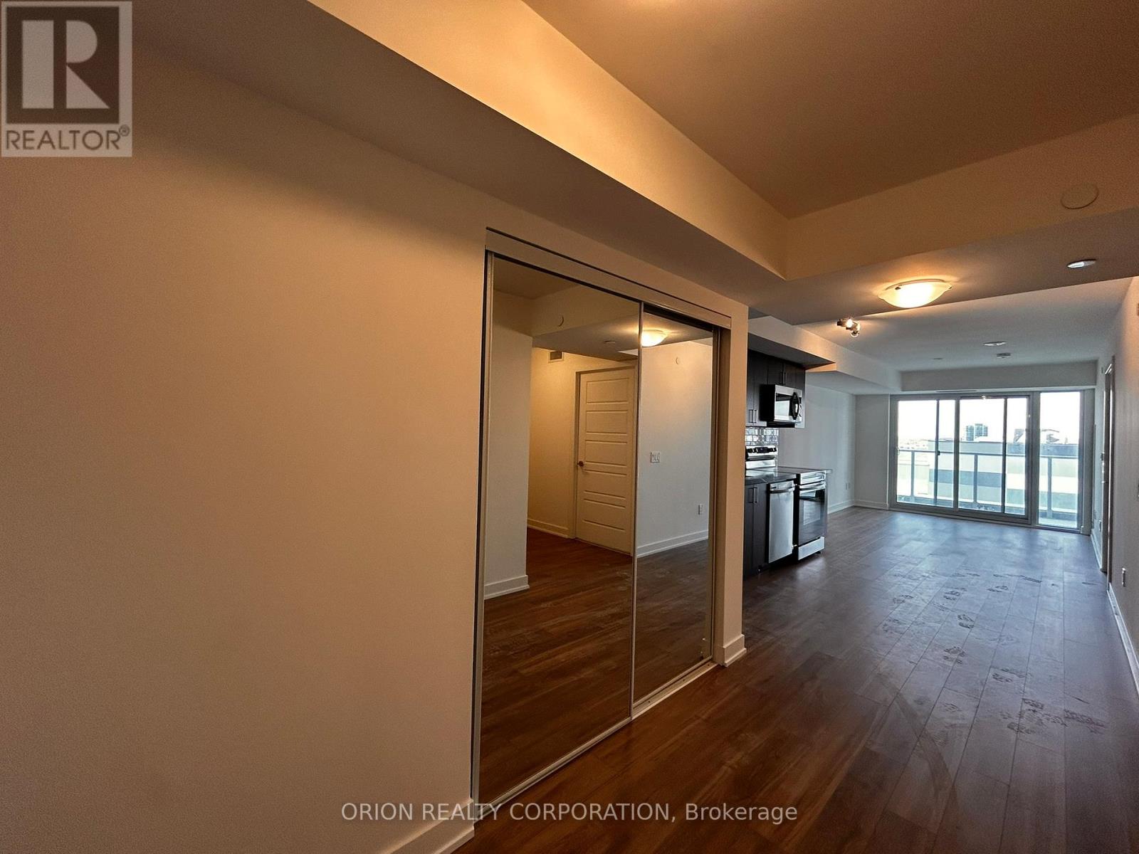 1910 - 1010 Sandy Beach Road, Pickering, Ontario  L1W 0C7 - Photo 4 - E12921282