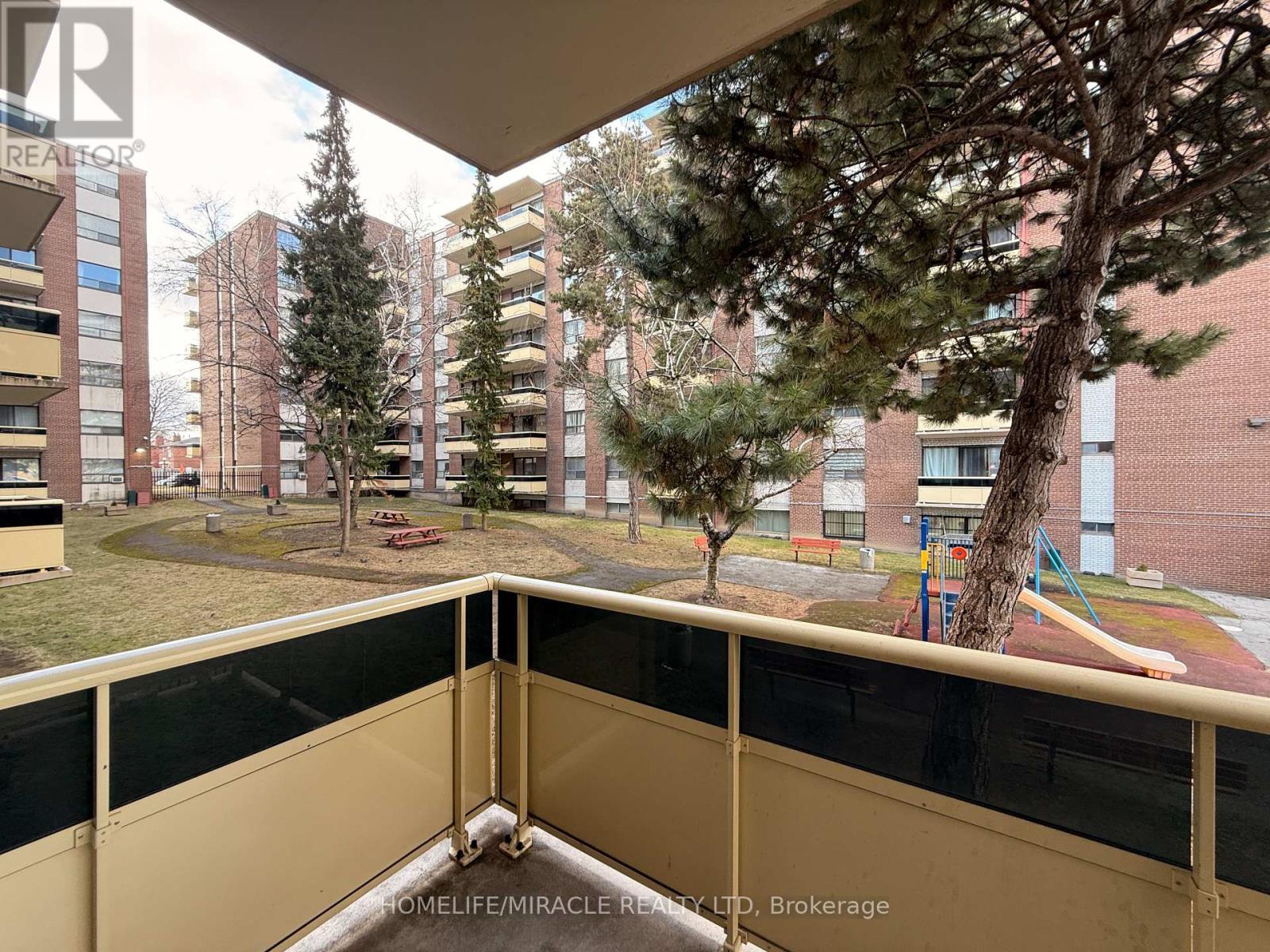 114 - 915 Midland Avenue, Toronto, Ontario  M1K 4G1 - Photo 3 - E12921300