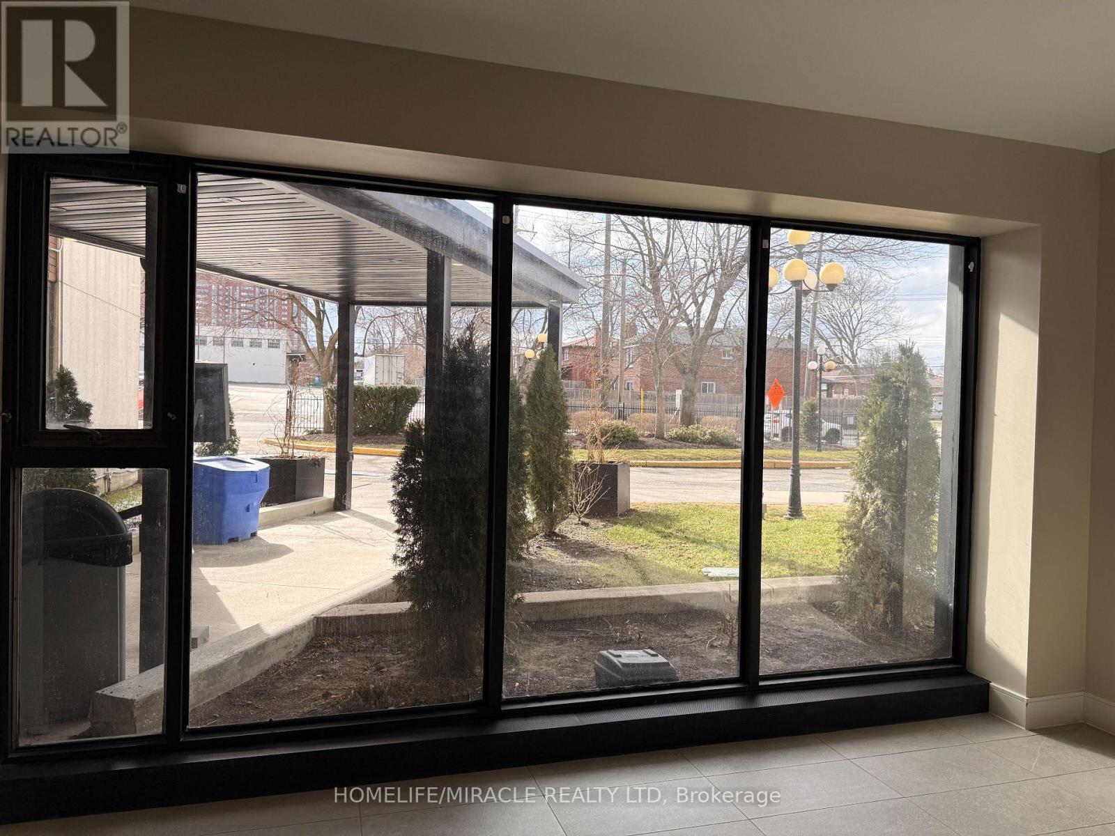 114 - 915 Midland Avenue, Toronto, Ontario  M1K 4G1 - Photo 4 - E12921300