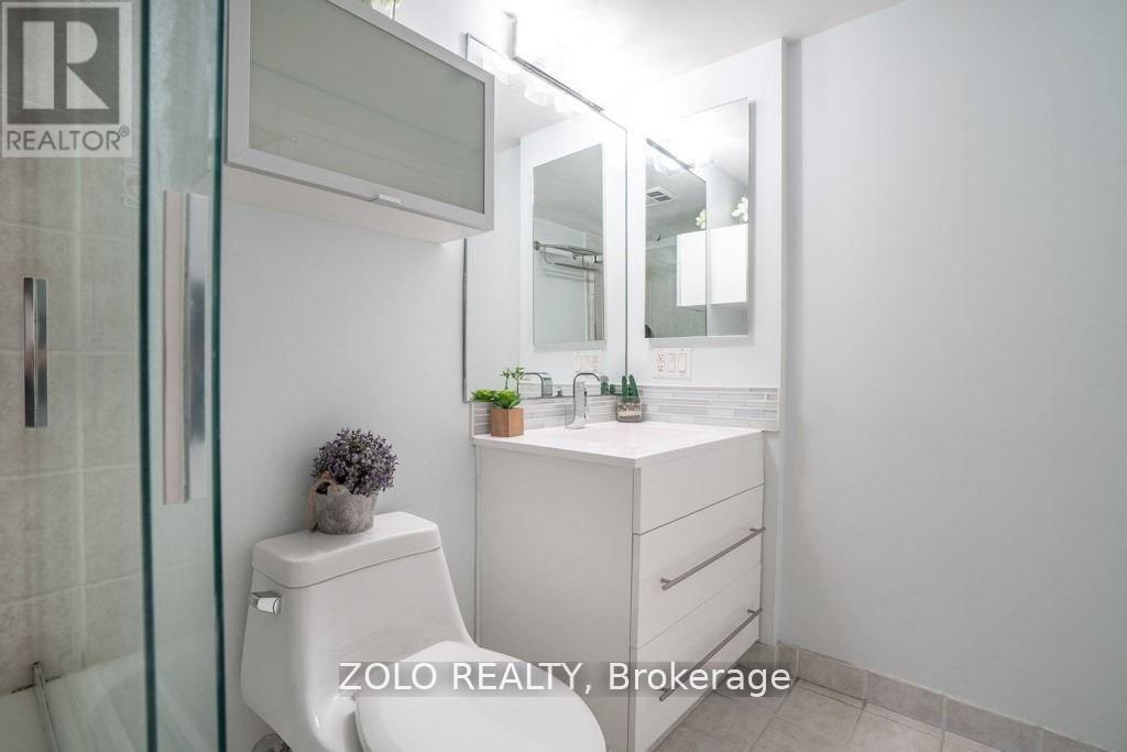 1439 - 18 Mondeo Drive, Toronto, Ontario  M1P 5C8 - Photo 20 - E12921316