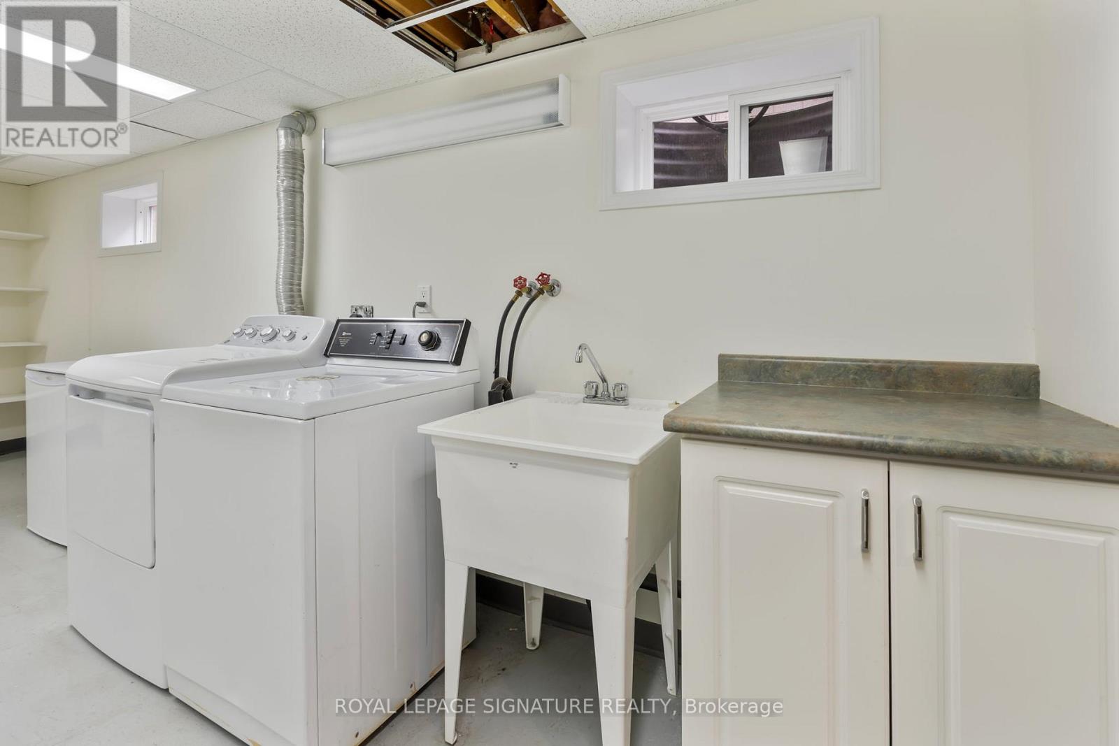 30 Bledlow Manor Drive, Toronto, Ontario  M1E 1B2 - Photo 18 - E12921436