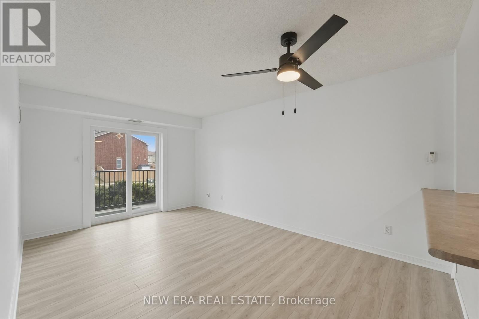 109 - 106 Aspen Springs Drive, Clarington, Ontario  L1C 5N3 - Photo 13 - E12921442