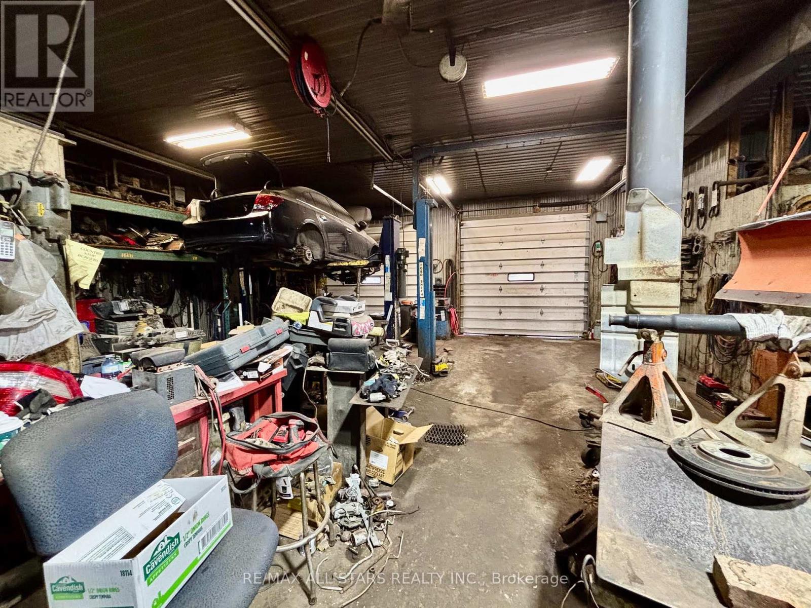 19652 Hwy 48, East Gwillimbury, Ontario  L0G 1M0 - Photo 5 - N12921302