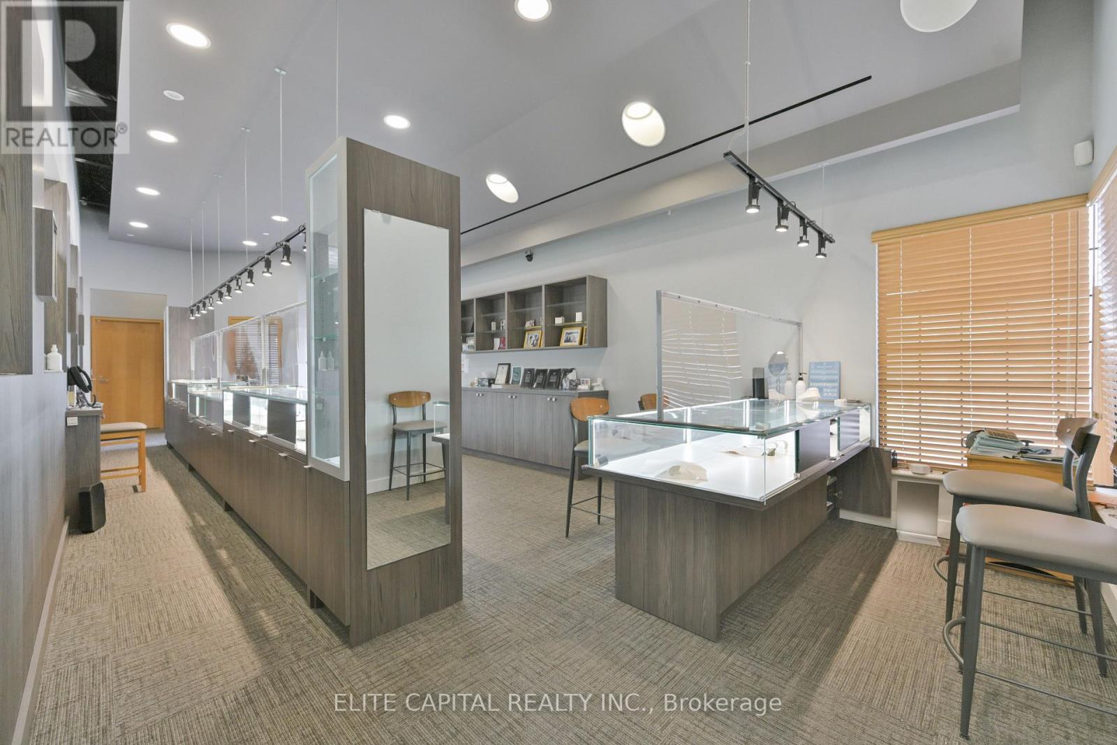 32 - 160 East Beaver Creek Road, Richmond Hill, Ontario  L4B 3L4 - Photo 13 - N12921318