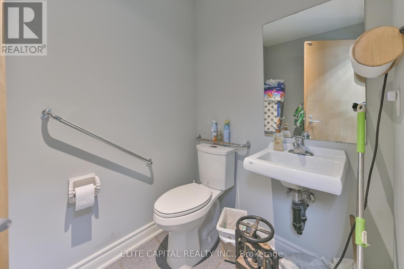 32 - 160 East Beaver Creek Road, Richmond Hill, Ontario  L4B 3L4 - Photo 18 - N12921318