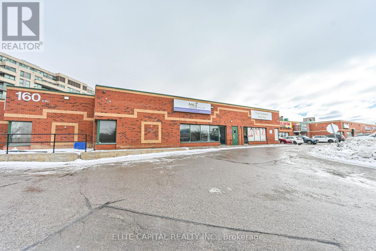 32 - 160 East Beaver Creek Road, Richmond Hill, Ontario  L4B 3L4 - Photo 2 - N12921318