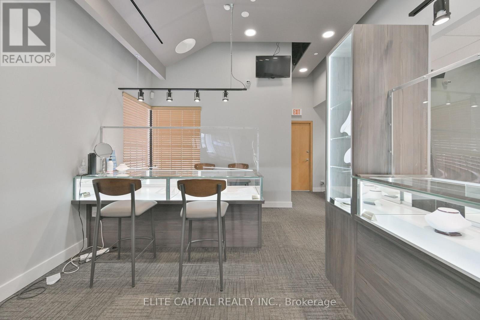 32 - 160 East Beaver Creek Road, Richmond Hill, Ontario  L4B 3L4 - Photo 9 - N12921318