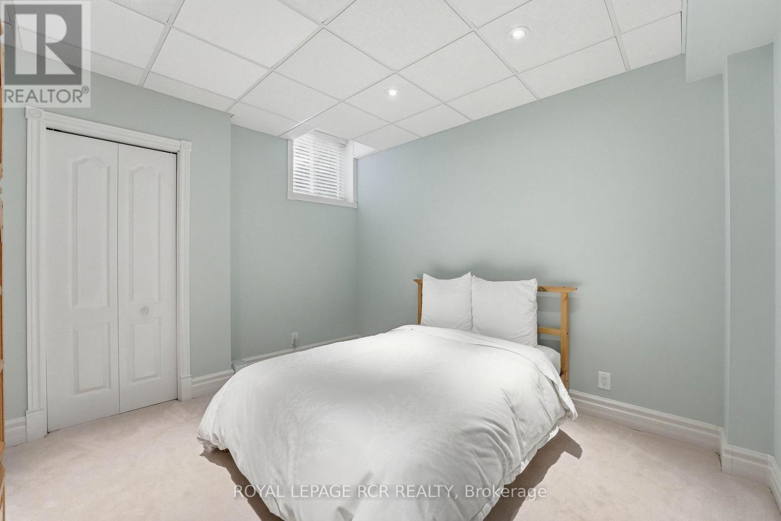 919 Schaeffer Outlook, Newmarket, Ontario L3X 1V9 - Photo 40 - N12921358