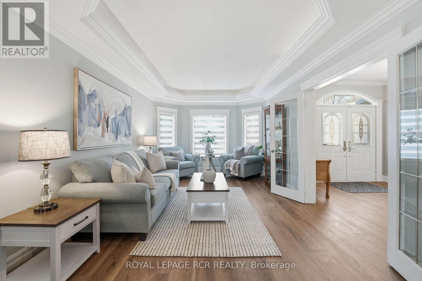 919 Schaeffer Outlook, Newmarket, Ontario L3X 1V9 - Photo 8 - N12921358