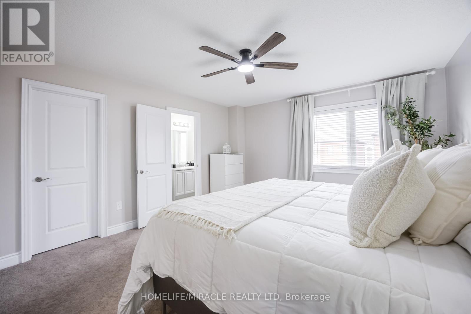 16 Arnold Crescent, New Tecumseth, Ontario  L6R 0T6 - Photo 33 - N12921372