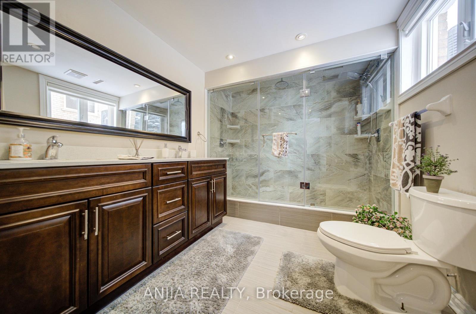 145 Beckenridge Drive, Markham, Ontario  L3S 2T9 - Photo 39 - N12921382