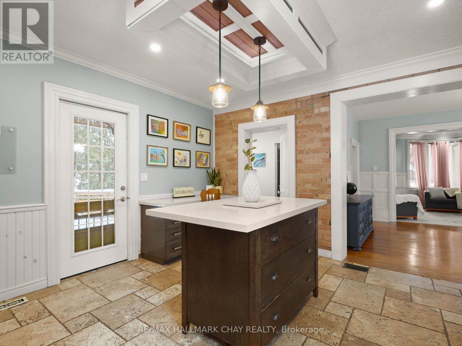 134 Victoria Street E, New Tecumseth, Ontario  L9R 1K6 - Photo 13 - N12921454