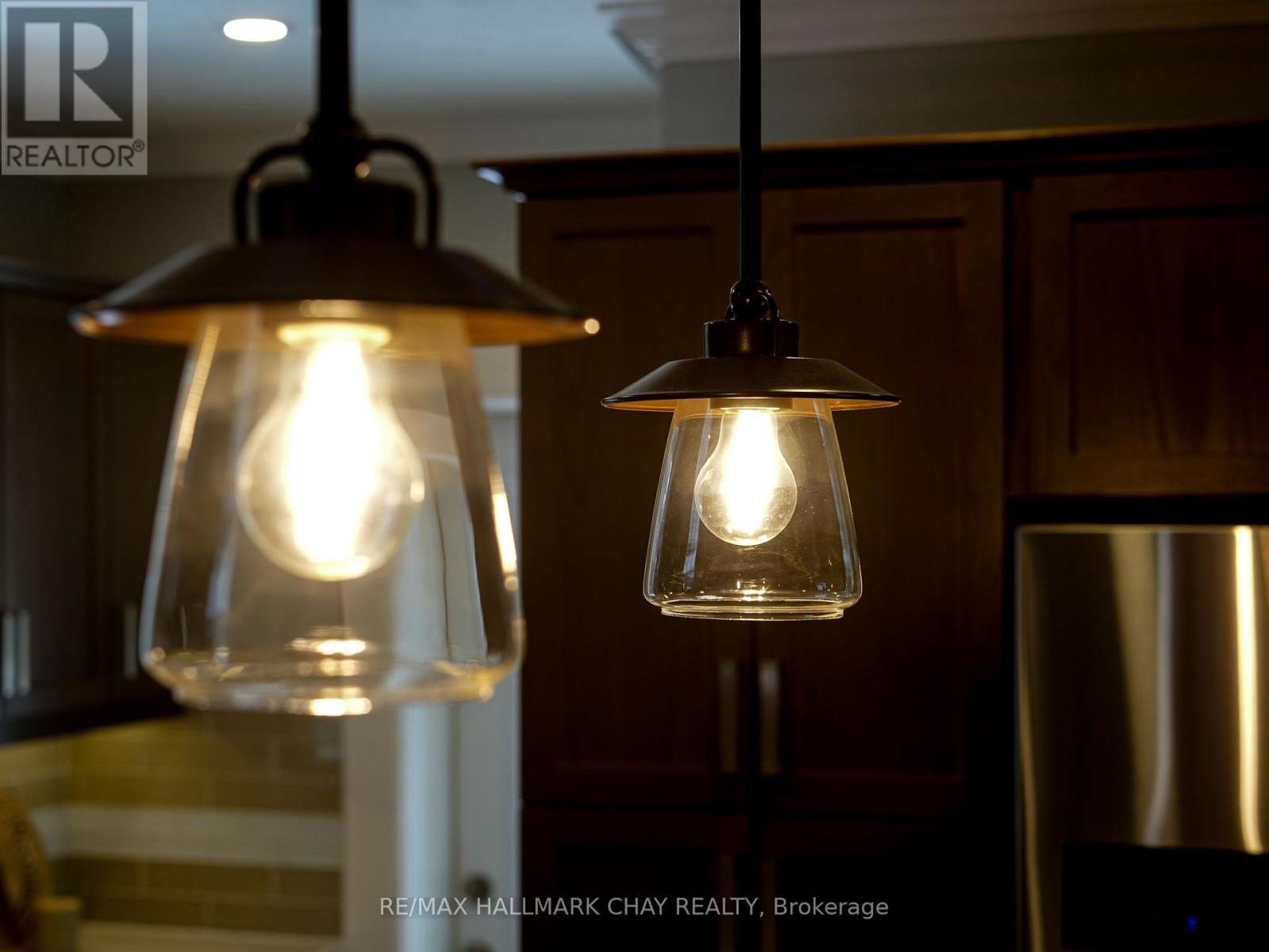 134 Victoria Street E, New Tecumseth, Ontario  L9R 1K6 - Photo 14 - N12921454