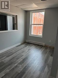 10 Peter Street N, Orillia, Ontario  L3V 4Y7 - Photo 8 - S12921350