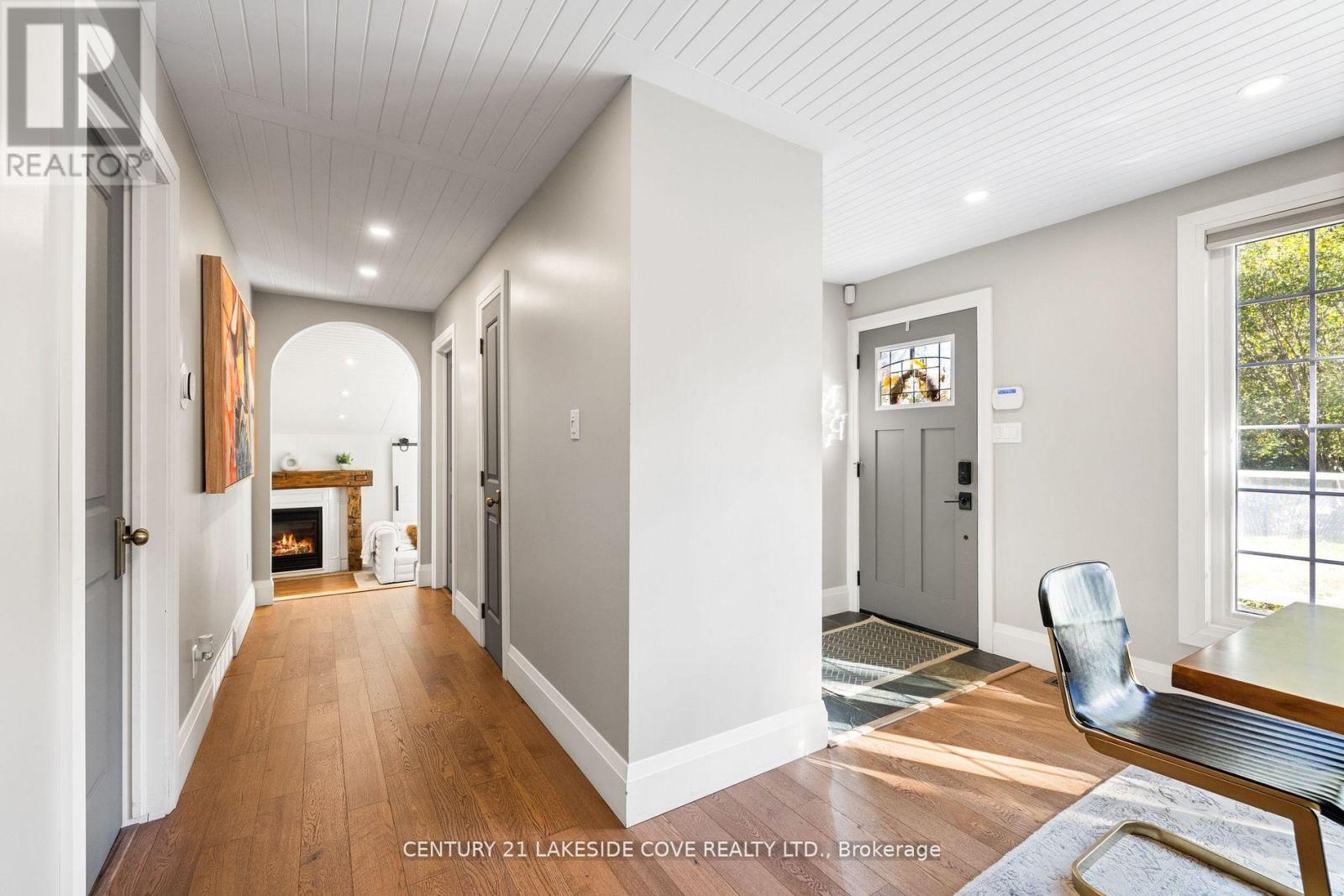 27 Poplar Crescent W, Ramara (Brechin), Ontario  L0K 1B0 - Photo 15 - S12921456