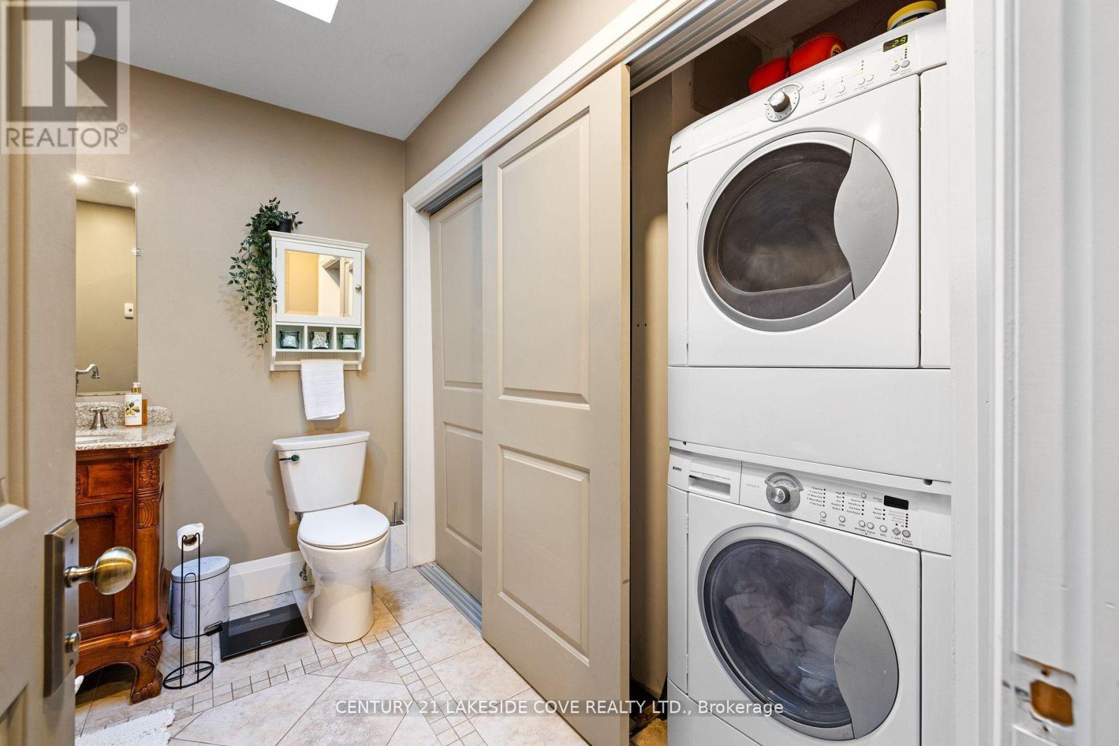 27 Poplar Crescent W, Ramara (Brechin), Ontario  L0K 1B0 - Photo 29 - S12921456