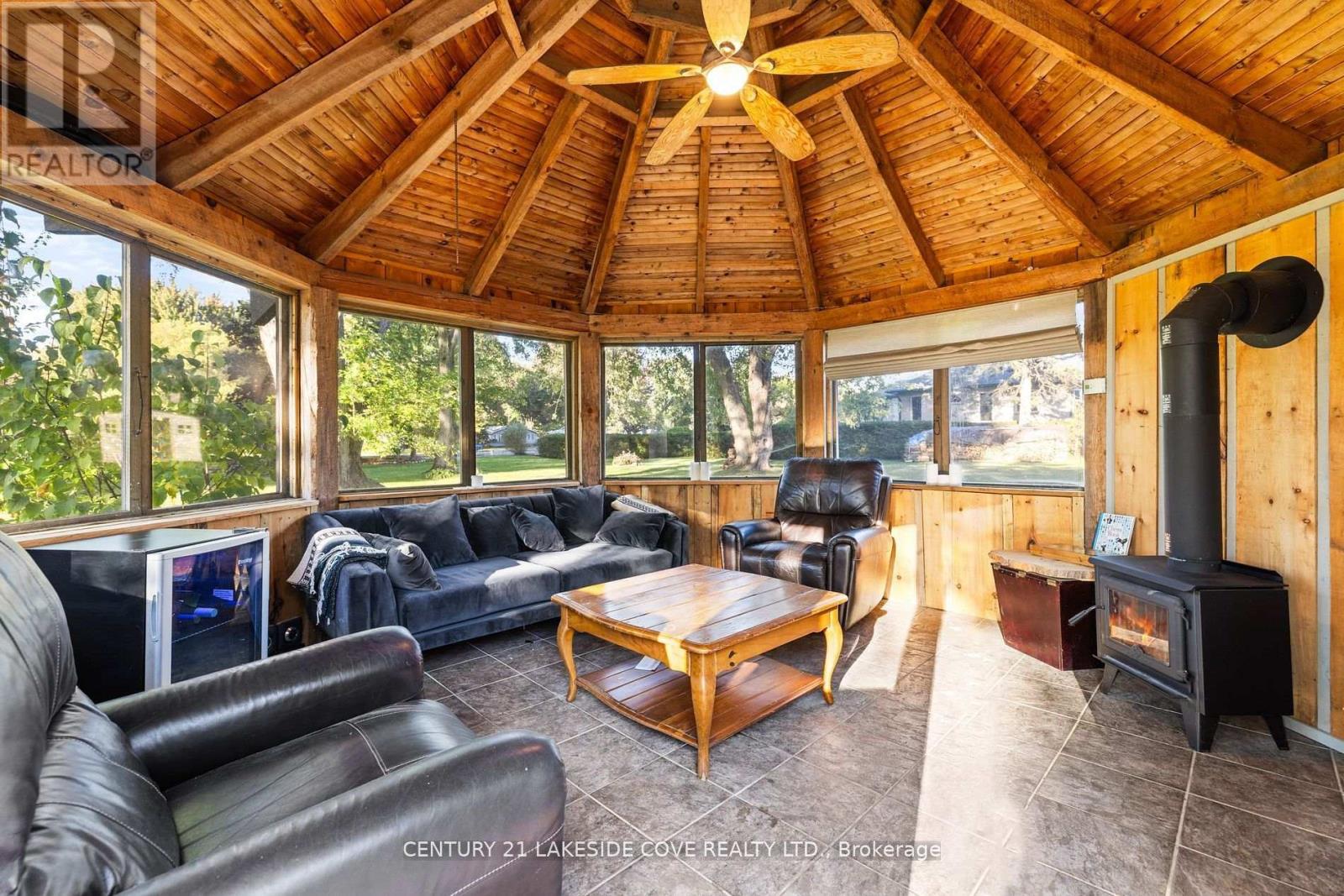 27 Poplar Crescent W, Ramara (Brechin), Ontario  L0K 1B0 - Photo 30 - S12921456