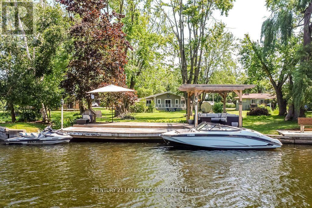 27 Poplar Crescent W, Ramara (Brechin), Ontario  L0K 1B0 - Photo 37 - S12921456