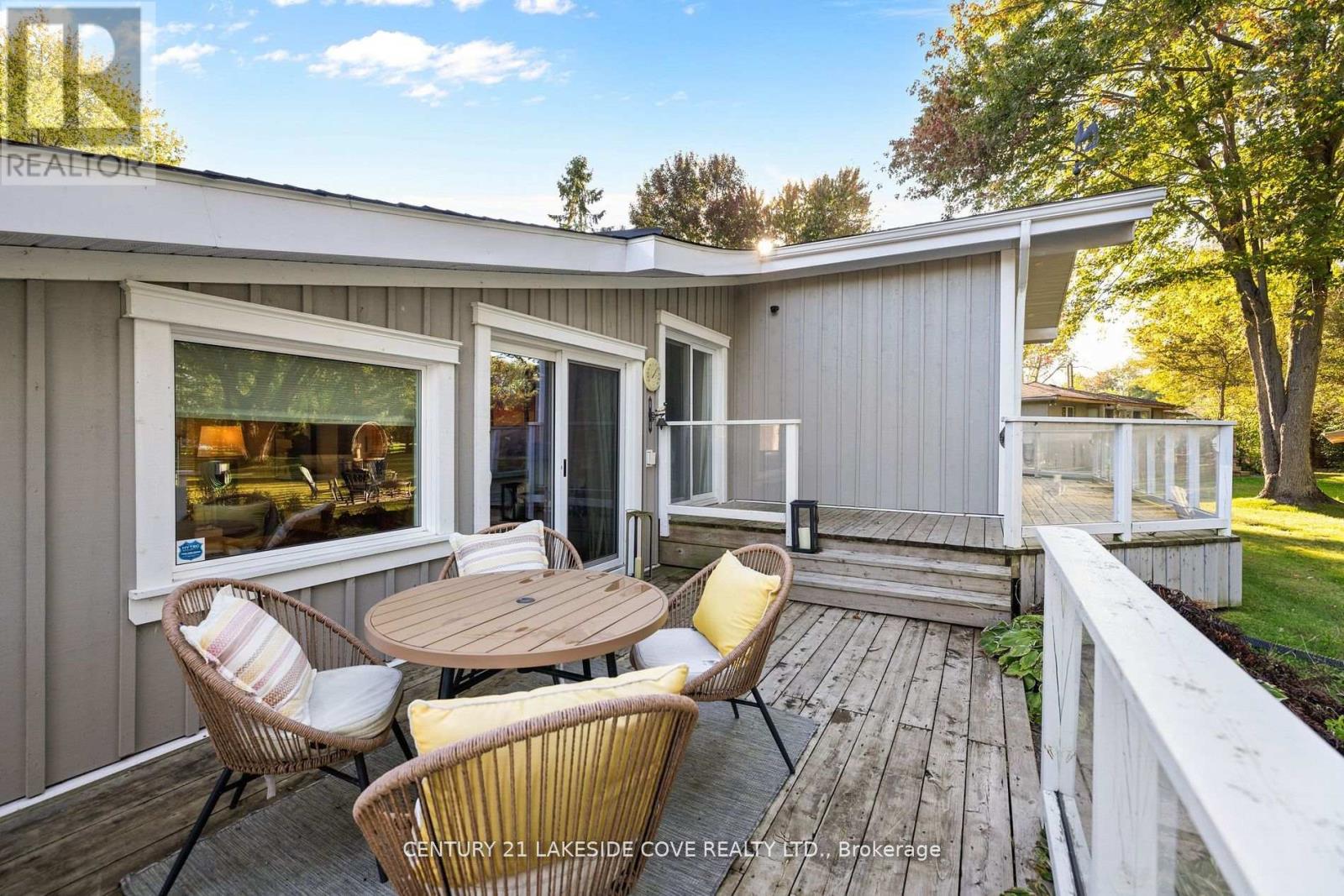 27 Poplar Crescent W, Ramara (Brechin), Ontario  L0K 1B0 - Photo 41 - S12921456