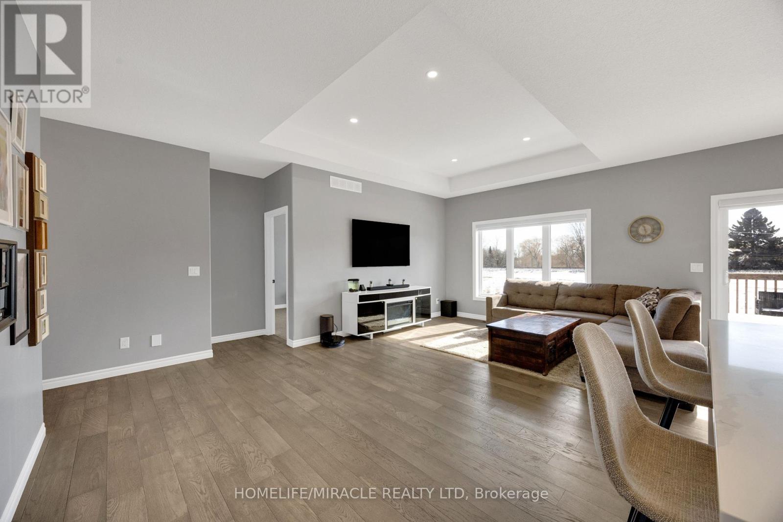 78 Matheson Crescent, East Zorra-Tavistock, Ontario  N0J 1M0 - Photo 21 - X12838656