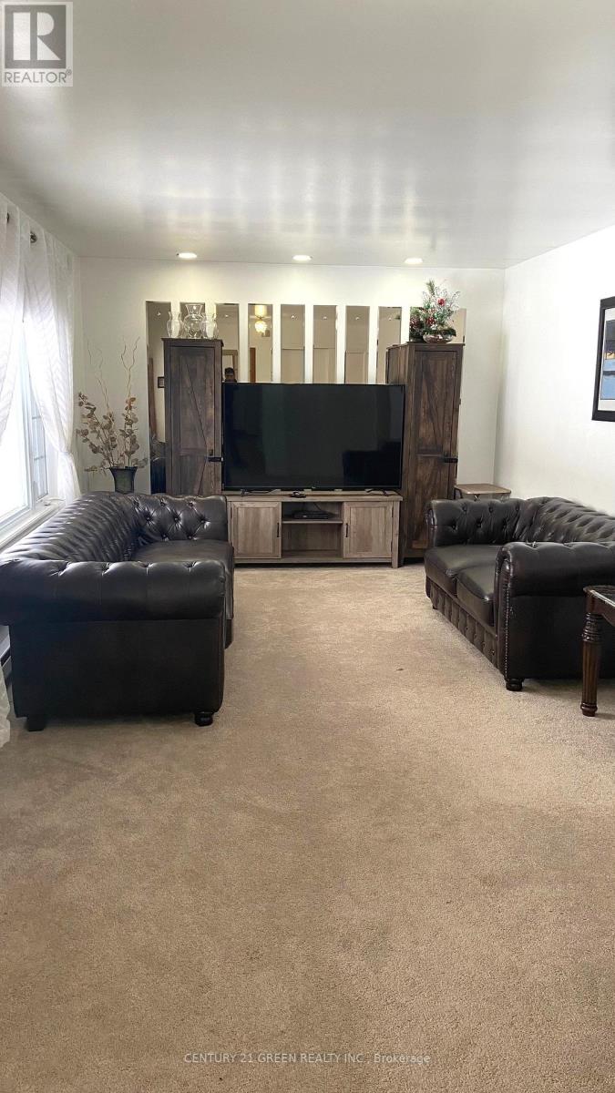 9 Fitz Avenue, South River, Ontario  P0A 1X0 - Photo 12 - X12883662