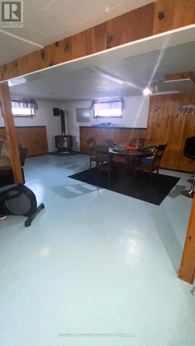 9 Fitz Avenue, South River, Ontario  P0A 1X0 - Photo 33 - X12883662