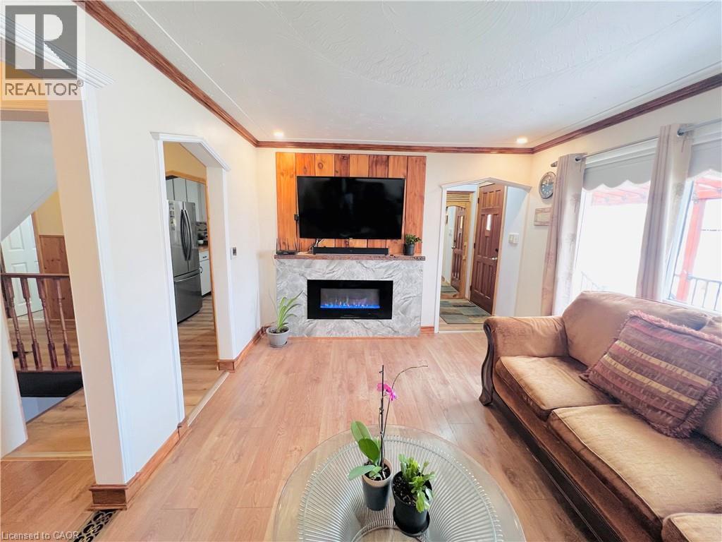 56 Eastvale Place, Hamilton, Ontario  L8H 1P1 - Photo 7 - 40814598