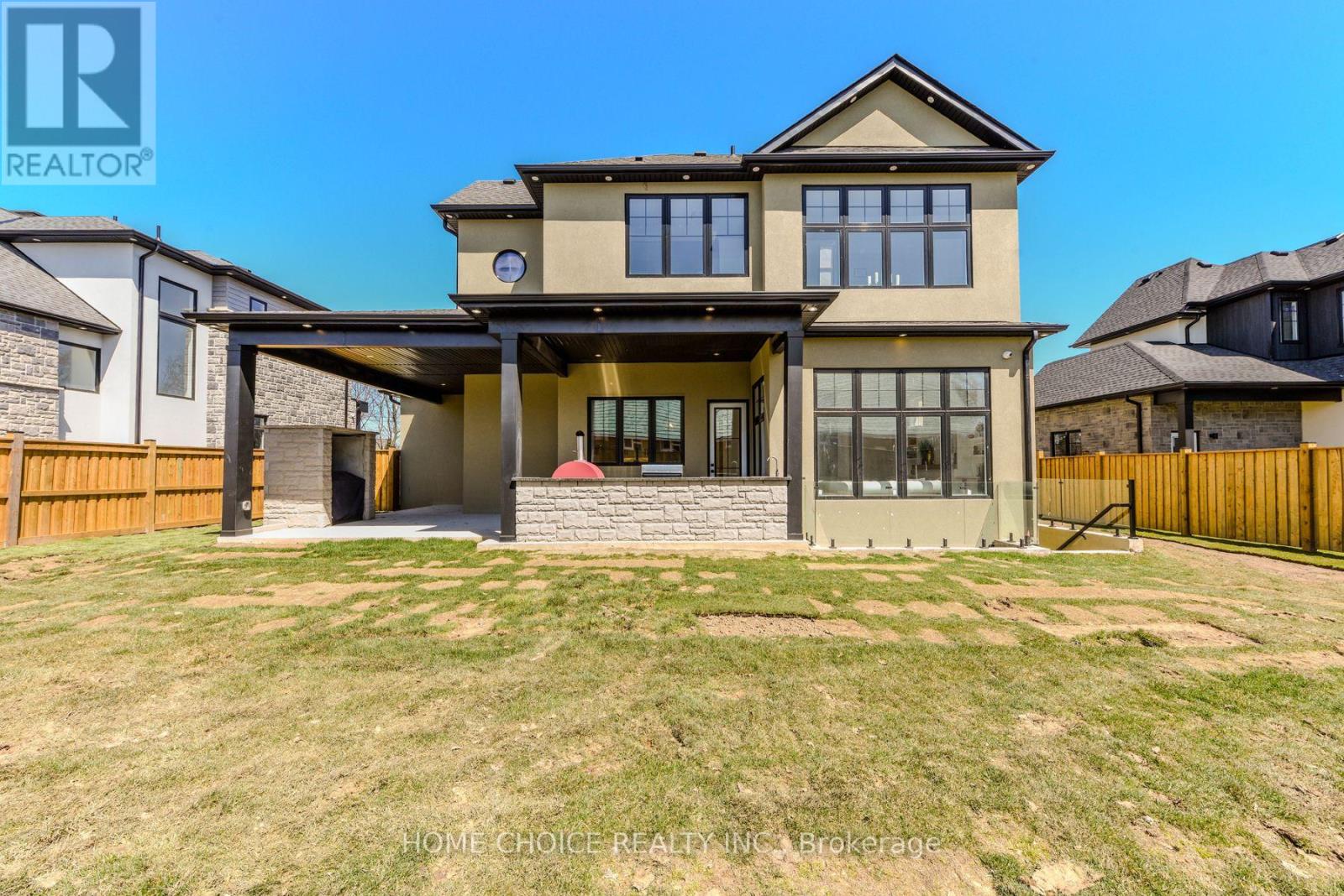 302 Tuck Drive, Burlington, Ontario  L7L 2R3 - Photo 7 - W12807352