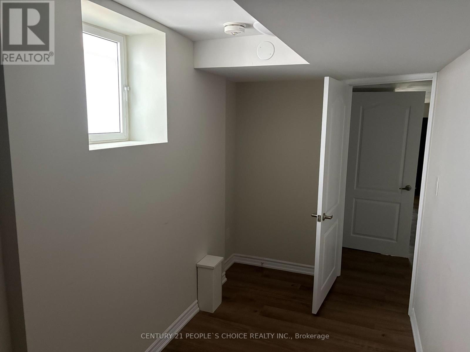 Bsmt - 11 Portrush Trail, Brampton, Ontario  L6X 0R4 - Photo 8 - W12921258