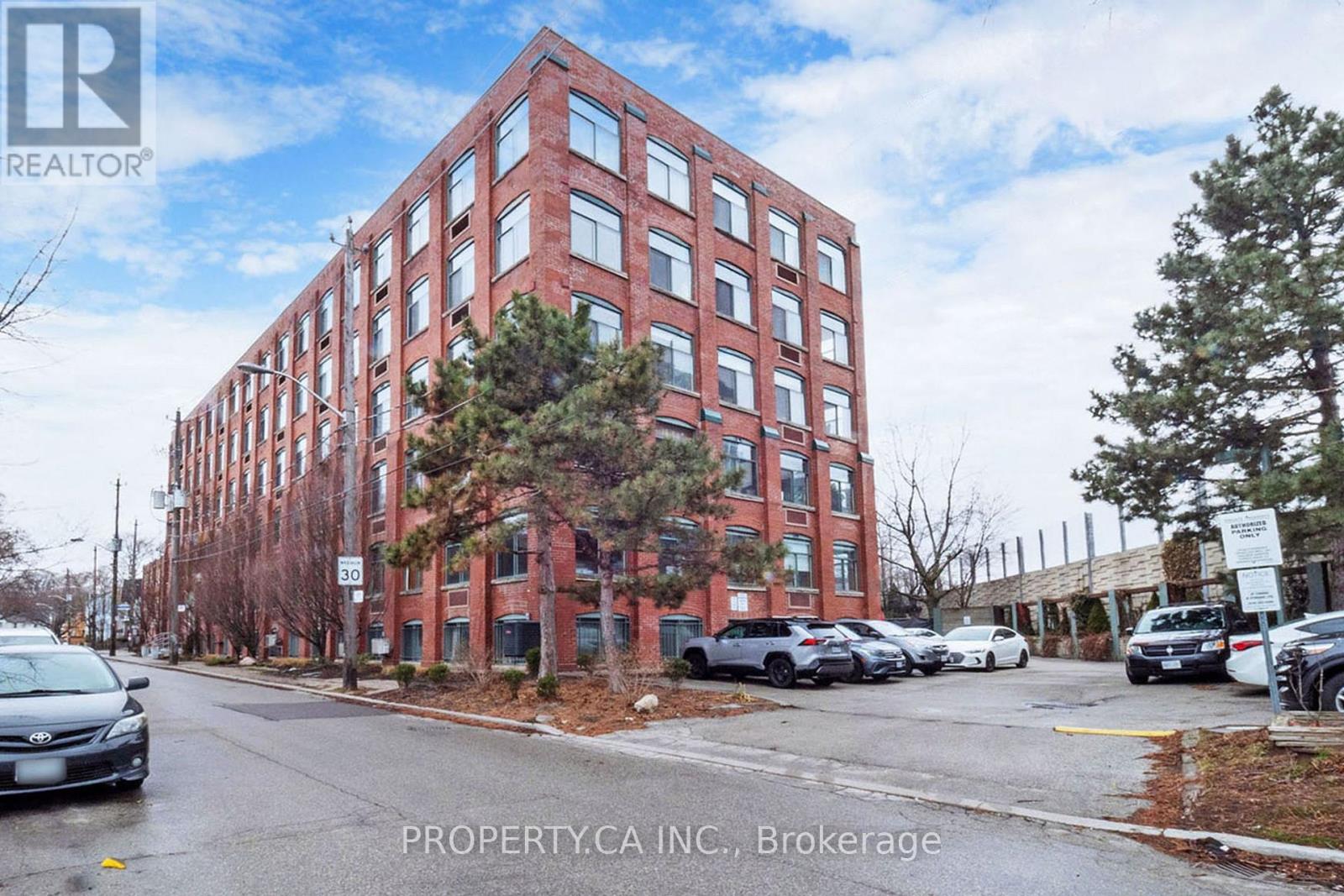 210 - 24 NOBLE STREET, Toronto, Ontario