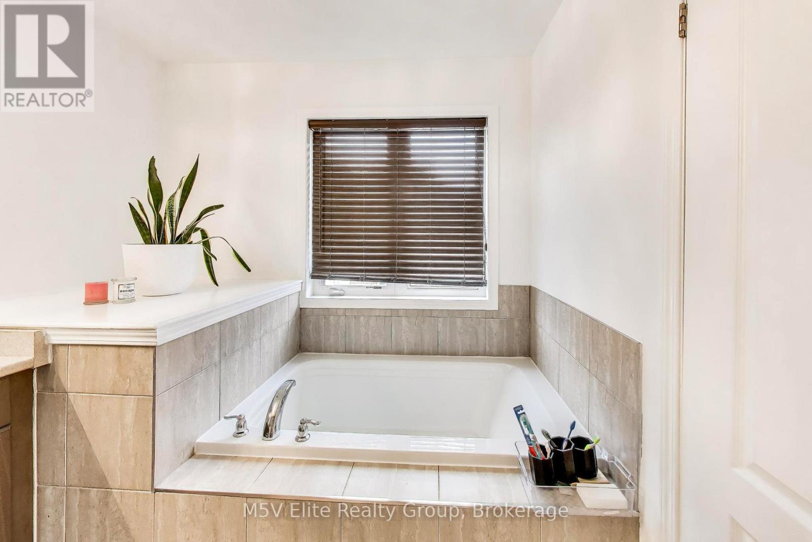 57 Agricola Road, Brampton, Ontario  L7A 0S5 - Photo 25 - W12921264