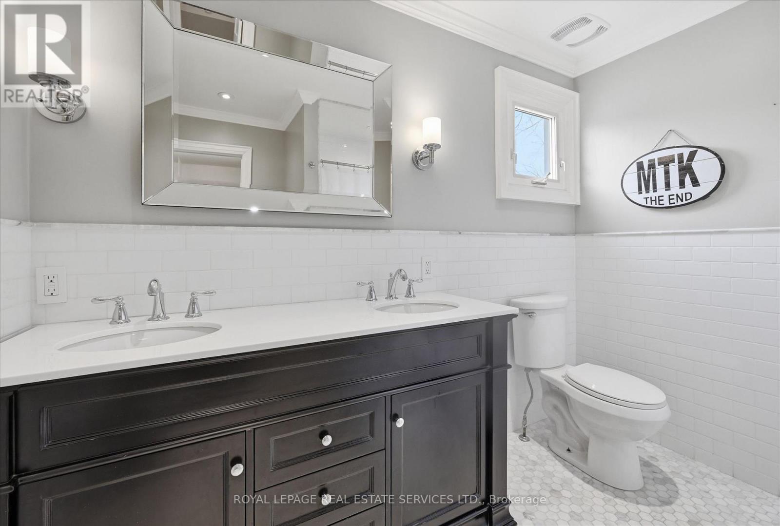 2154 Hixon Street, Oakville, Ontario  L6L 1T4 - Photo 33 - W12921298