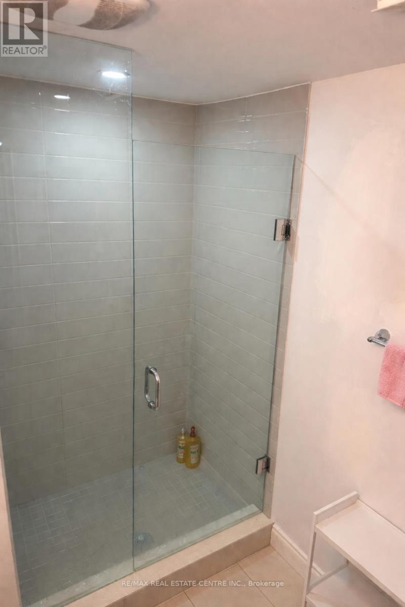 Basement - 2 Robert Street, Toronto, Ontario  M9N 2J5 - Photo 4 - W12921306