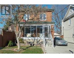 BASEMENT - 2 ROBERT STREET, Toronto, Ontario