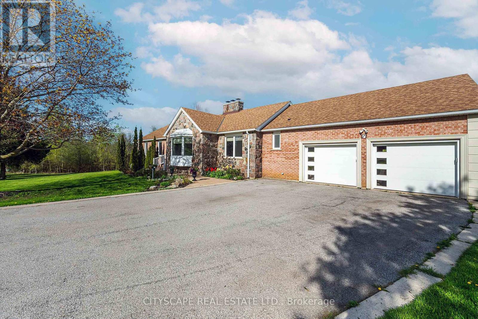 7 Mcconachie Crescent, Caledon, Ontario  L7K 0B9 - Photo 1 - W12921310