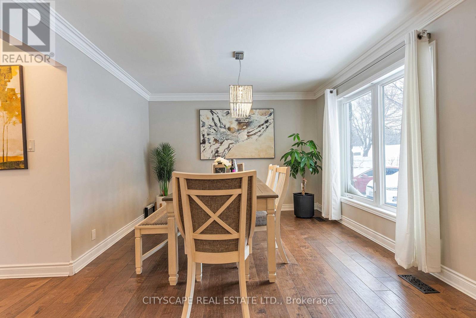 7 Mcconachie Crescent, Caledon, Ontario  L7K 0B9 - Photo 11 - W12921310