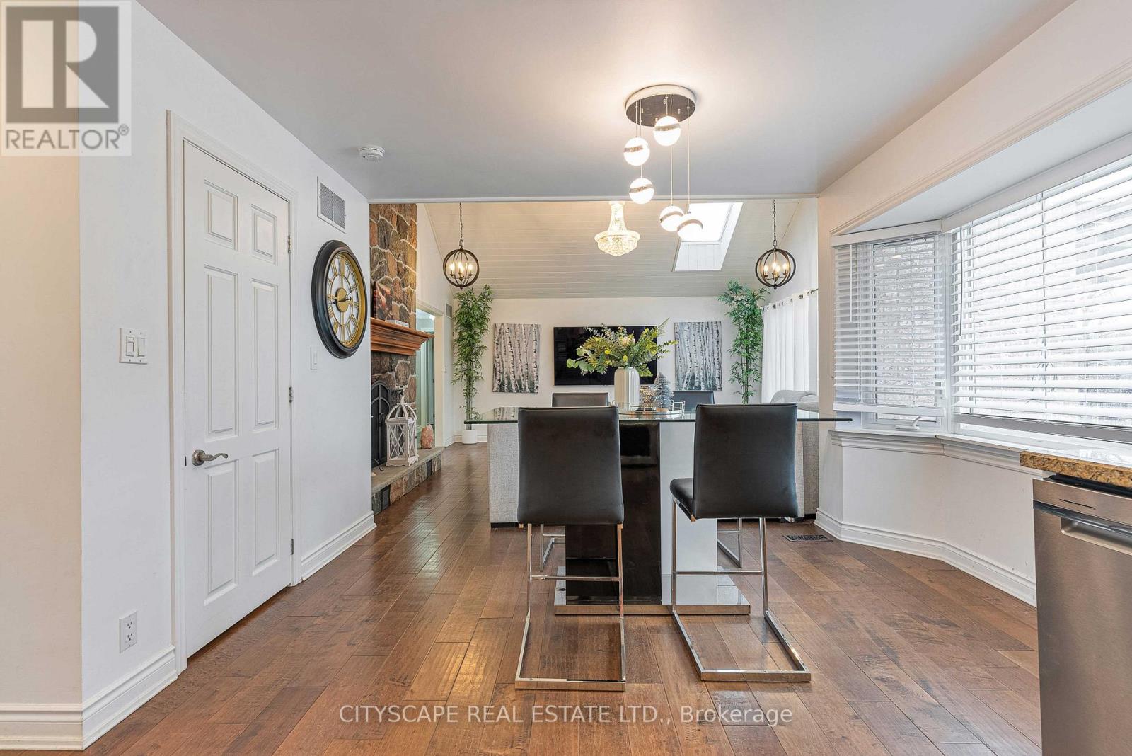 7 Mcconachie Crescent, Caledon, Ontario  L7K 0B9 - Photo 16 - W12921310