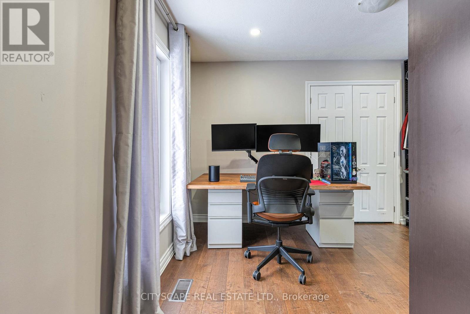 7 Mcconachie Crescent, Caledon, Ontario  L7K 0B9 - Photo 37 - W12921310