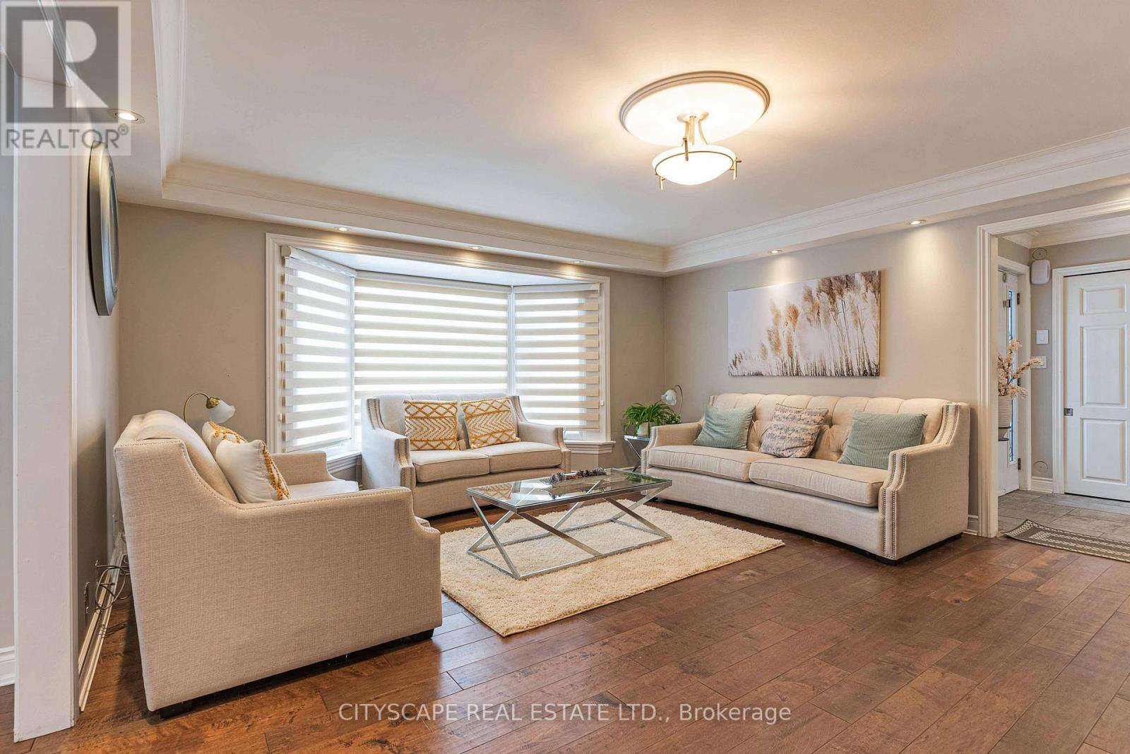 7 Mcconachie Crescent, Caledon, Ontario  L7K 0B9 - Photo 8 - W12921310