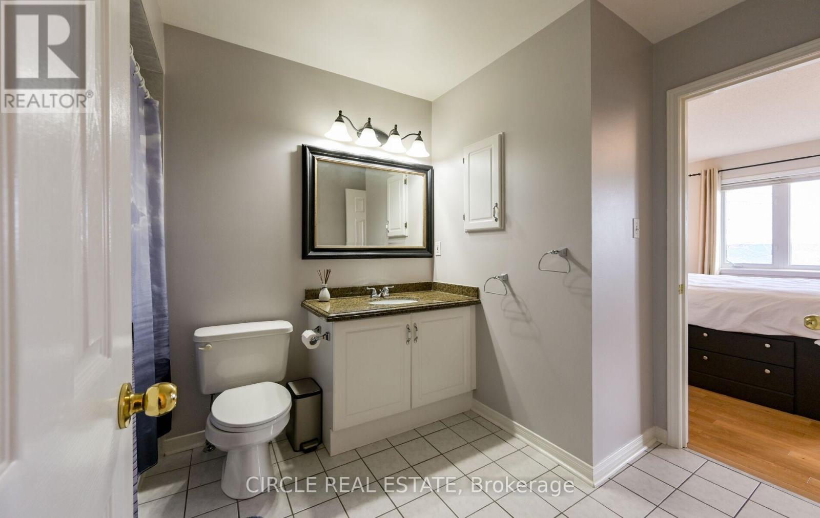 168 Twin Pines Crescent, Brampton, Ontario  L7A 1N2 - Photo 21 - W12921322