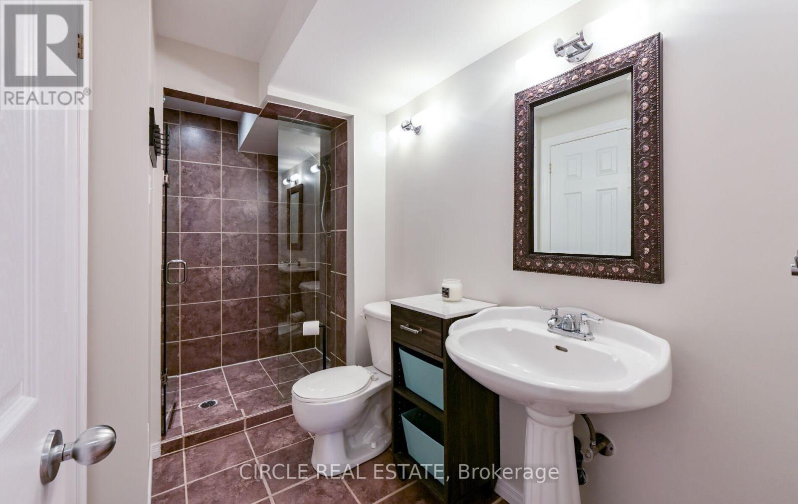 168 Twin Pines Crescent, Brampton, Ontario  L7A 1N2 - Photo 29 - W12921322