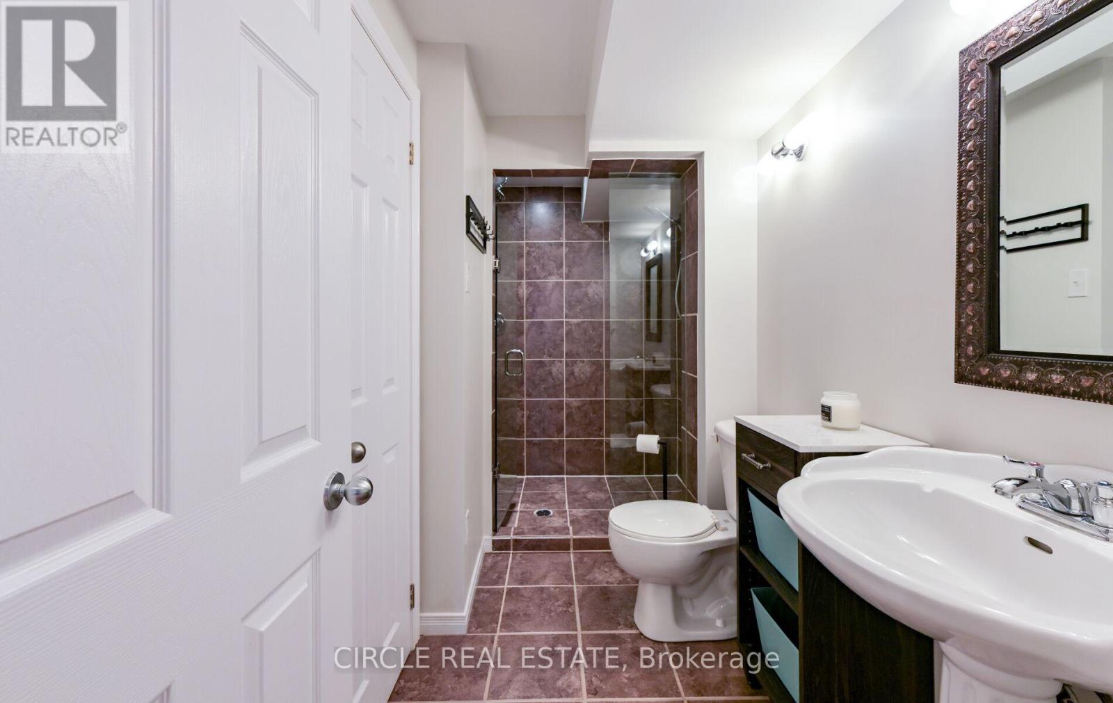 168 Twin Pines Crescent, Brampton, Ontario  L7A 1N2 - Photo 30 - W12921322