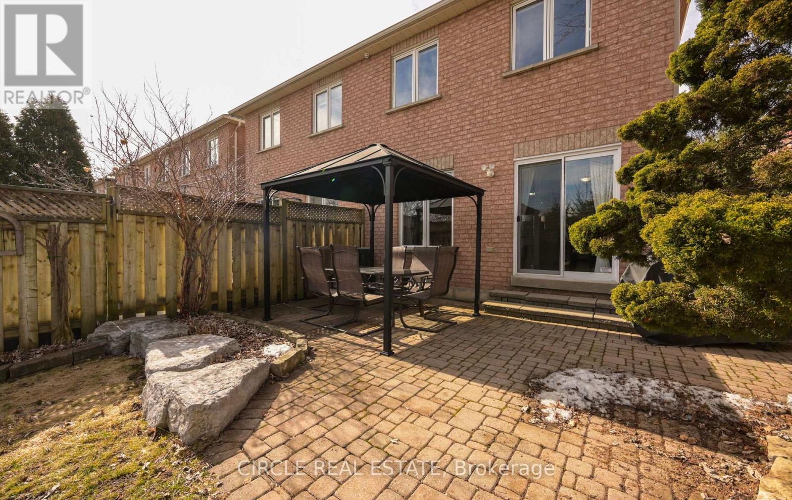 168 Twin Pines Crescent, Brampton, Ontario  L7A 1N2 - Photo 41 - W12921322