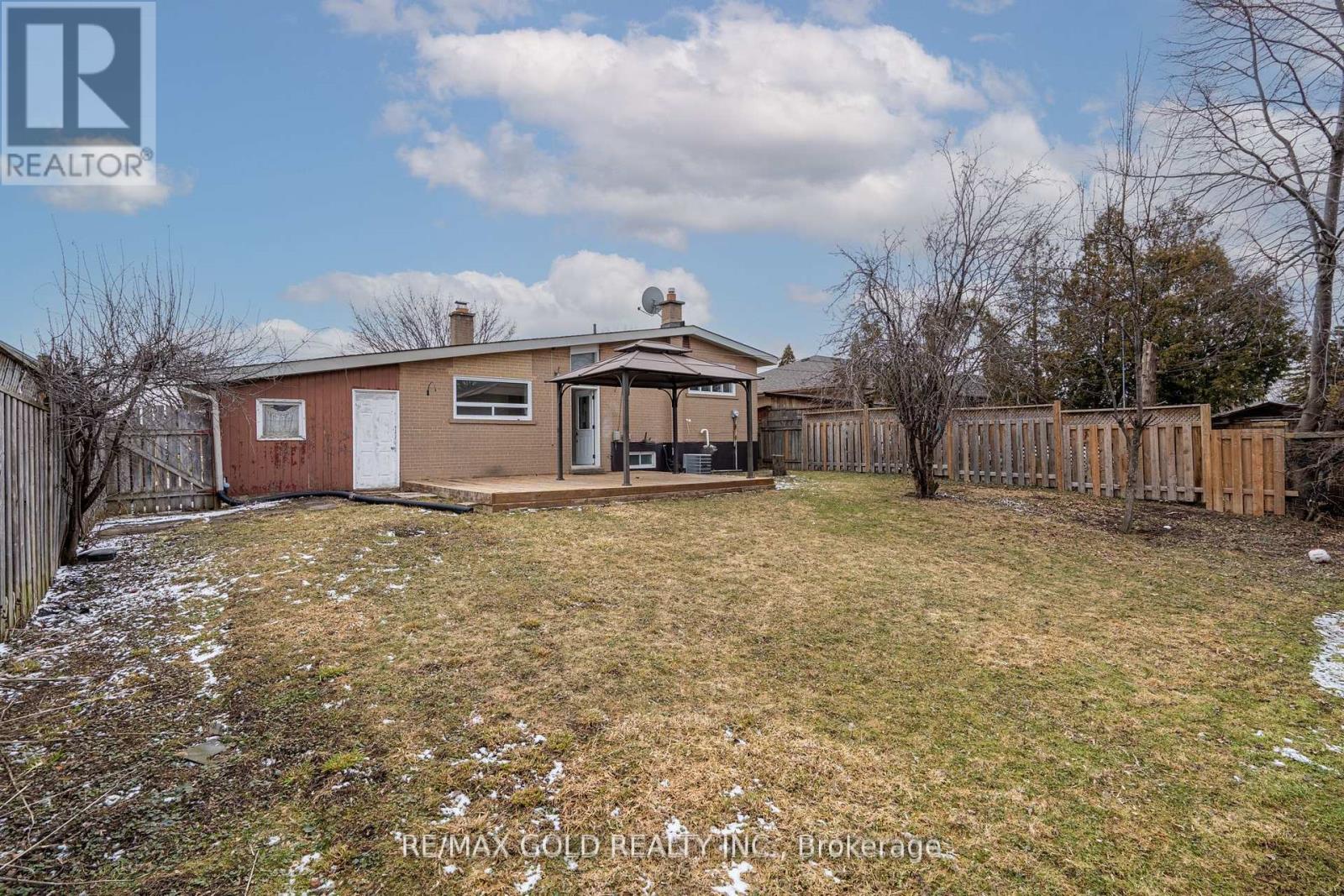 15 Athlone Avenue, Brampton, Ontario  L6T 2N5 - Photo 23 - W12921338