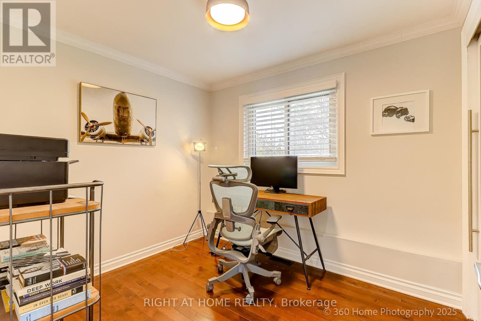 38 Culham Street, Oakville, Ontario  L6H 1G5 - Photo 21 - W12921352