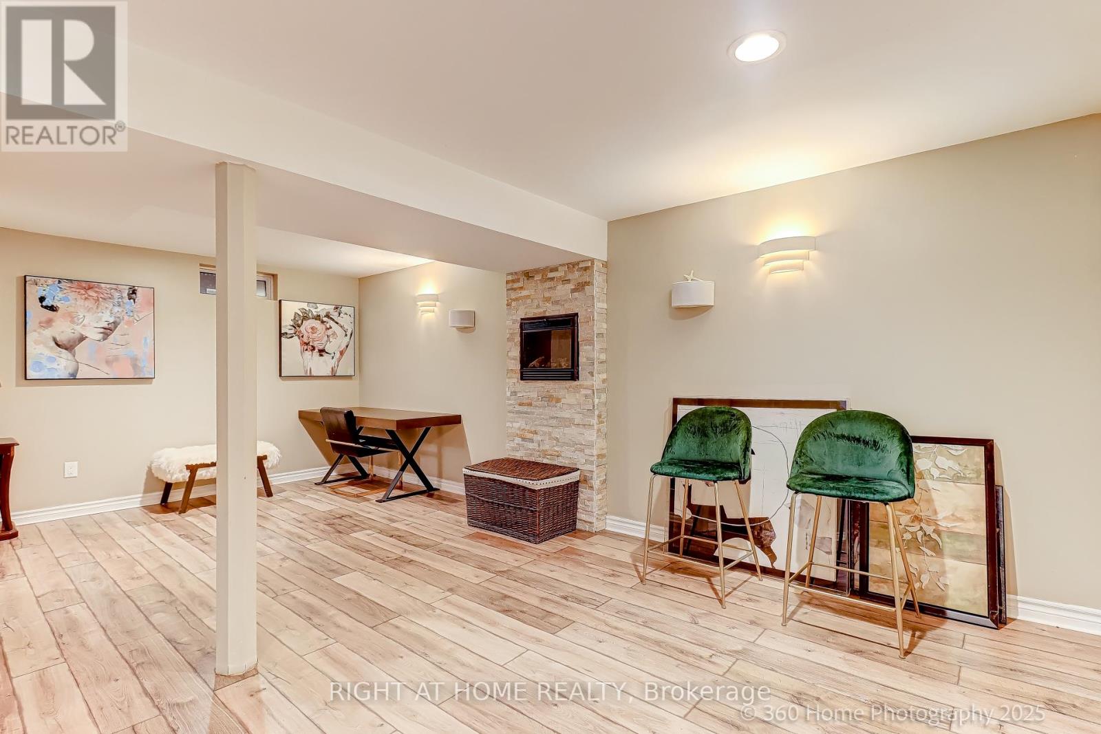 38 Culham Street, Oakville, Ontario  L6H 1G5 - Photo 23 - W12921352