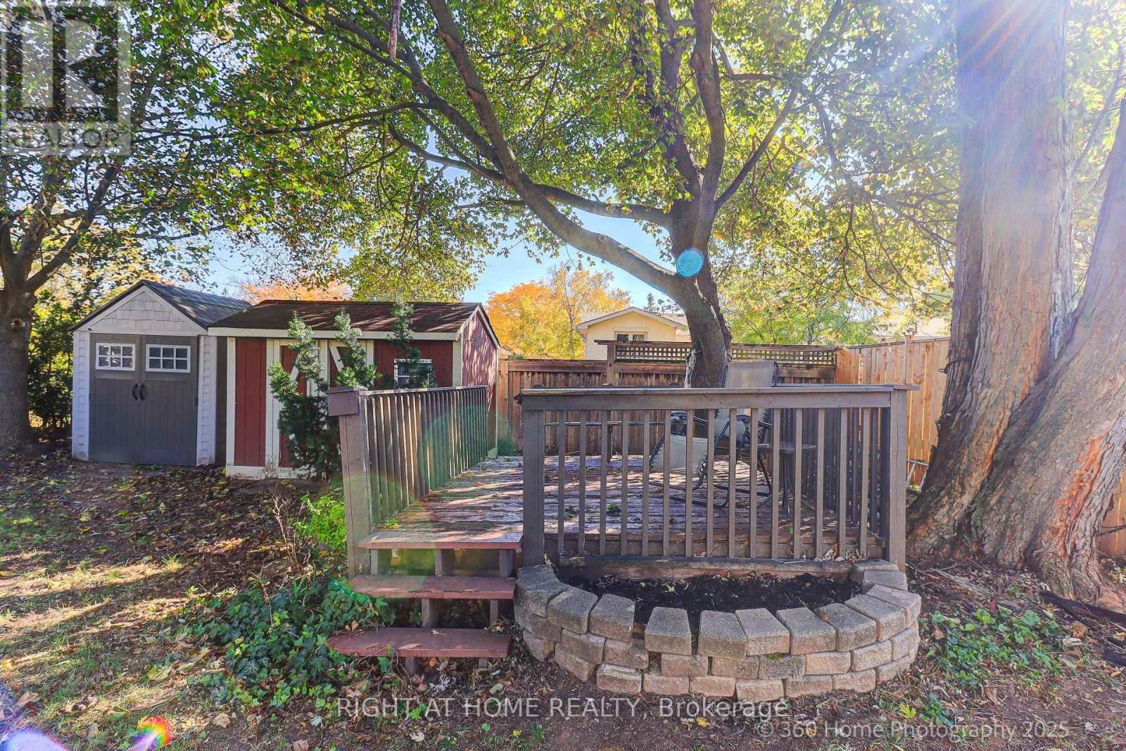 38 Culham Street, Oakville, Ontario  L6H 1G5 - Photo 33 - W12921352