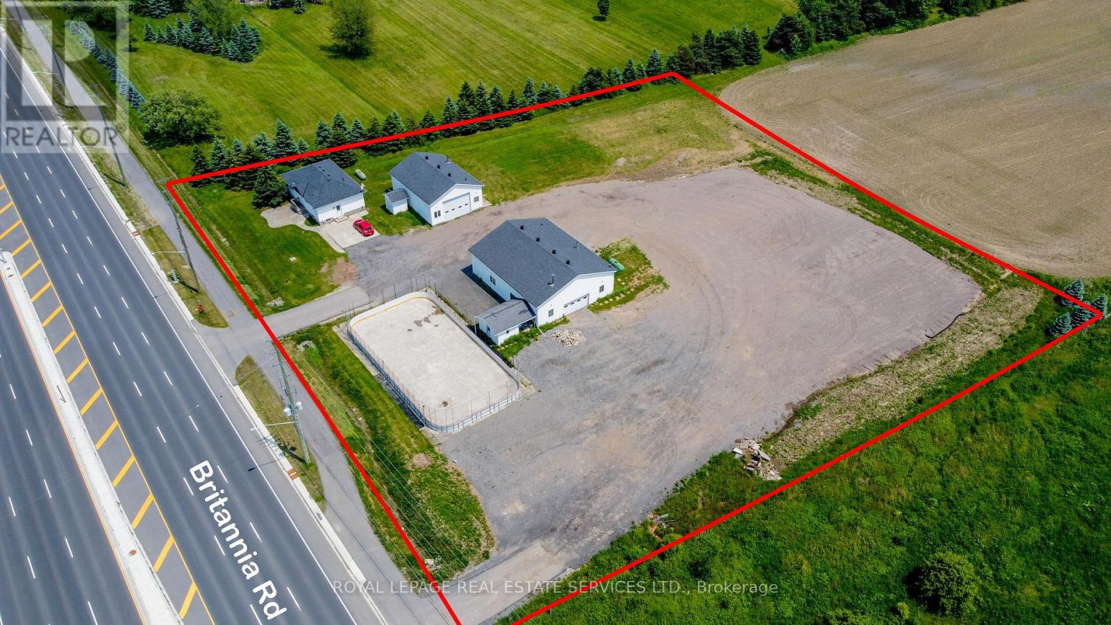 9240 Britannia Road, Milton, Ontario  L9T 7G5 - Photo 2 - W12921444